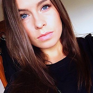chloesinclair-300x300